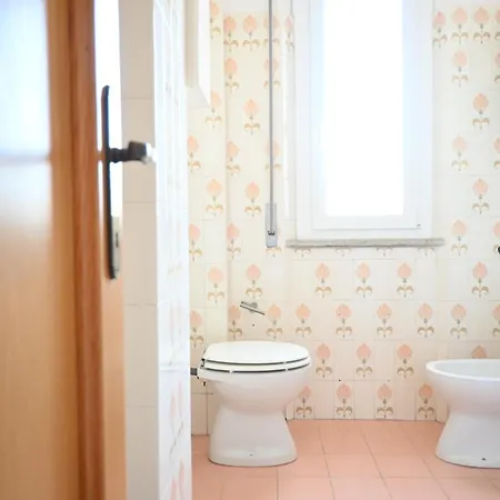 S379 - Sirolo, Trilocale In Zona Con Aria Condizionata Apartmán